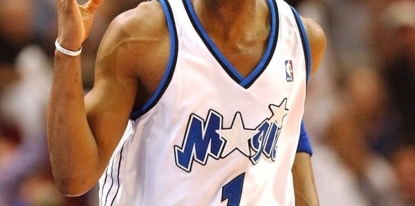 麦迪：03年我带俩菜鸟和活塞打到抢七 第二年活塞轻松夺冠