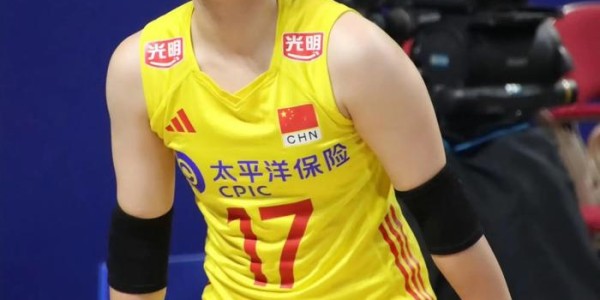从女排自由人交班年龄来推测倪非凡上位时间！今年世锦赛或能主打