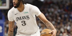 基德：会尽量让AD打四号位 还剩12场的情况下复出表明了他的态度