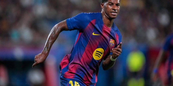 金年会体育-都身怀绝技😢曼联炸弹小队：苦等一家、高薪制约、无人问津...