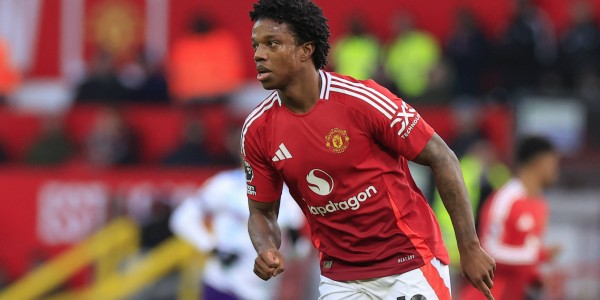 金年会体育-都身怀绝技😢曼联炸弹小队：苦等一家、高薪制约、无人问津...